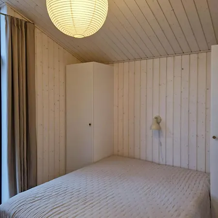 Newly Built With Sea View On Bornholm בית נופש גודהיים