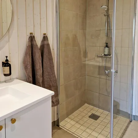 Newly Built With Sea View On Bornholm גודהיים